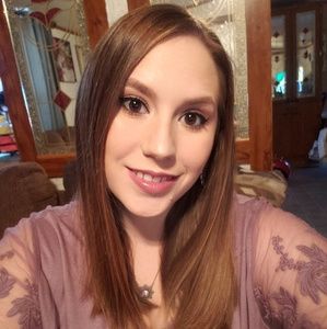 Meet your Posher, Breanna